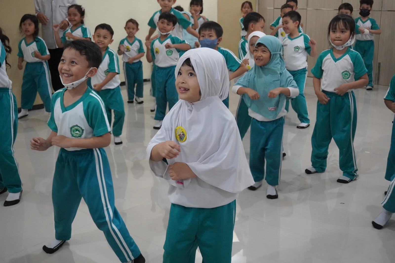 Berita: Latih Ketangkasan dan Kemandirian, SD Islam Sabilillah Malang 2 Gelar Outbound Ceria Bersama Siswa TK Islam Sabilillah Malang 2