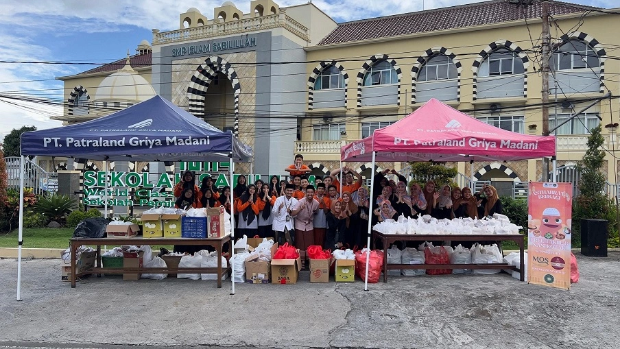 Berita: Sinergi MOS dan OSIS SMP Islam Sabilillah Malang untuk Berbagi Kebahagiaan di Bulan Ramadhan Penuh Cinta